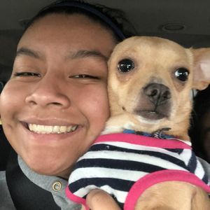 Meet your Posher, Mireya